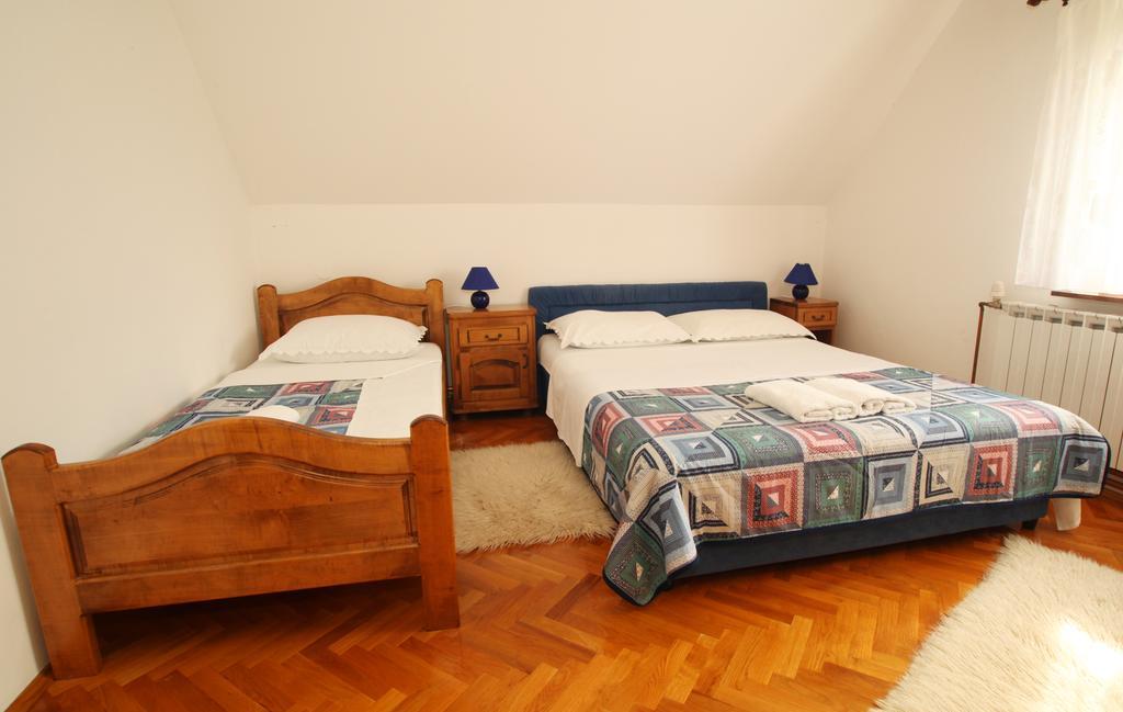 Rooms Markovic Otocac Room photo